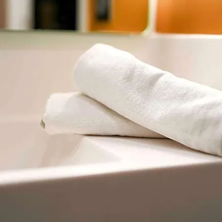 B&B Hotel Bayonne 巴约讷